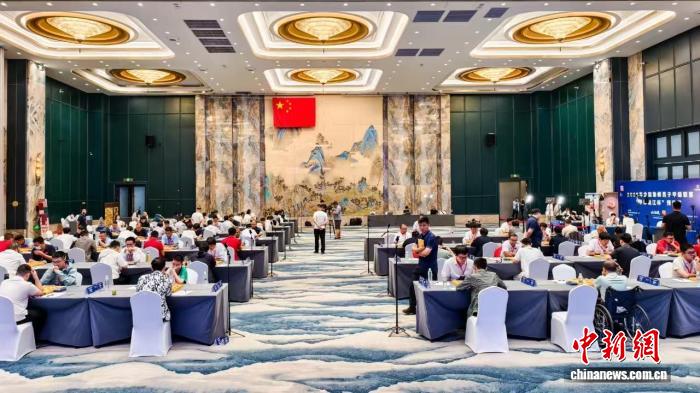 全国象棋男子甲级联赛在哈尔滨开赛 众多国家级大师参赛-第2张图片-ZBLOG 2025全国象棋男子甲级联赛预选赛_哈尔滨象甲联赛赛会制赛事_2025年全国象棋女子甲级联赛