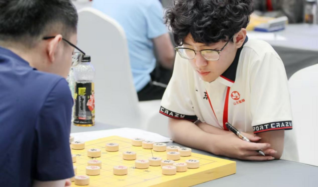 楚汉争霸 谁与争锋 2025年全国象棋男子甲级联赛在哈尔滨开赛-第6张图片-ZBLOG 图片