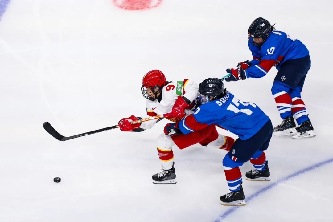 2025女冰亚锦赛第二个比赛日 中国女冰4-0韩国获两连胜-第4张图片-ZBLOG 亚洲杯女排2队再胜韩国1队_2025女冰亚锦赛 中国队 韩国队比赛战报