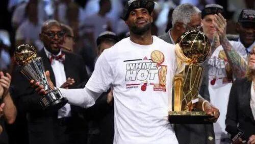 NBA各队夺冠数排名,第一凯尔特人,第二湖人,后面呢?-第7张图片-ZBLOG NBA各队夺冠数排名,第一凯尔特人,第二湖人,后面呢?