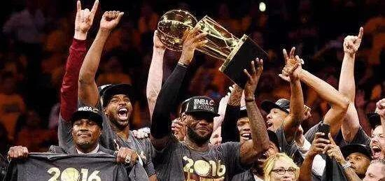 NBA各队夺冠数排名,第一凯尔特人,第二湖人,后面呢?-第9张图片-ZBLOG NBA各队夺冠数排名,第一凯尔特人,第二湖人,后面呢?