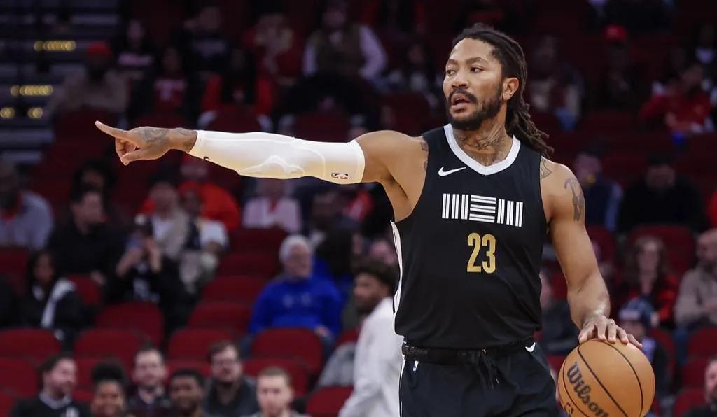 就在今天,8月23日!NBA传来罗斯球衣退役消息!-第2张图片-ZBLOG 德里克·罗斯 公牛 1号球衣退役 2026_nba球队退役球衣