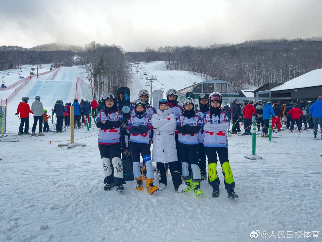 第31届世界大冬会闭幕,中国代表团1金2银1铜收官-第7张图片-ZBLOG 中国大学生体育代表团成绩_第31届世界大学生冬季运动会_2025年中国女子冰壶队首次