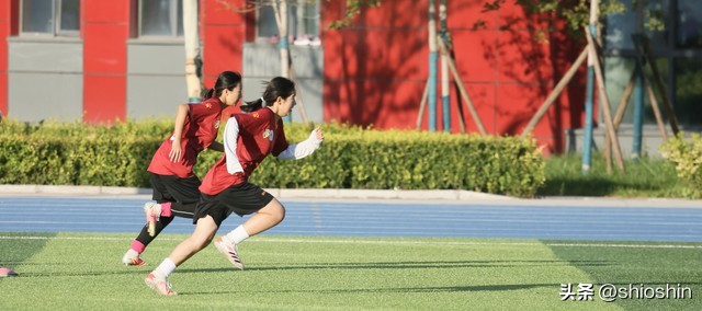 2025年下半年FIFA赛事-第6张图片-ZBLOG 2025年足球世界杯赛程时间表_2025年FIFA赛事_U20世界杯智利承办