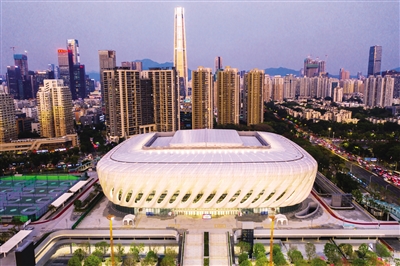 深度沉浸，羽球游泳观赛爽