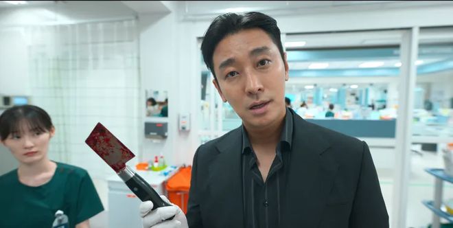 国产医疗剧想出经典,先学会“抄作业”-第5张图片-ZBLOG 医疗剧评价_医学团队 分集_国产医疗剧与国外医疗剧对比