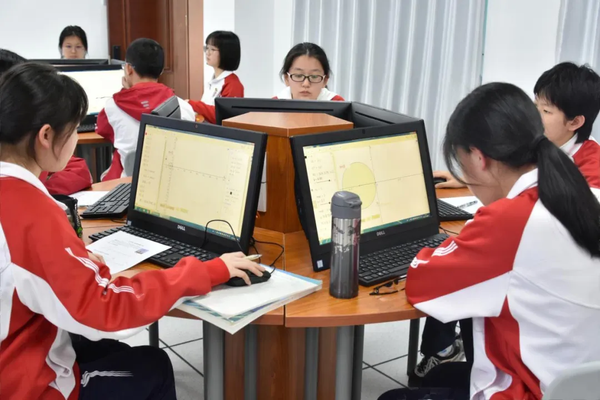 科创领先丨福高9名学生在全国高中数学联赛(福建赛区)预赛中获奖-第3张图片-ZBLOG 福州高级中学数学教研组_2025全国高中数学联赛_福州高级中学数学竞赛