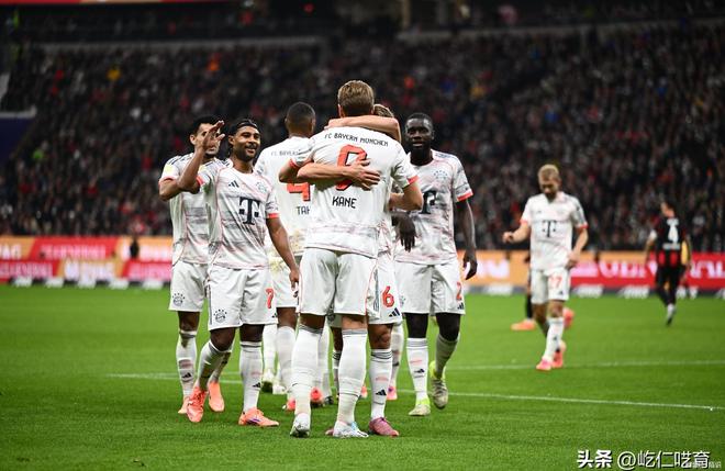 开局10连胜！法兰克福0-3拜仁：南大王计划有变，目标三冠王！-第8张图片-ZBLOG