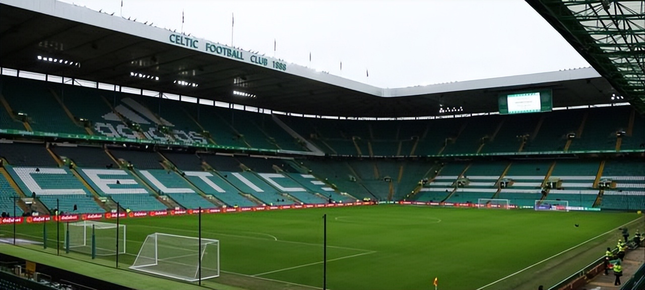 2025年全球25佳足球场-第7张图片-ZBLOG 顶级足球场改造工程_2025年足球世界杯吗_2025年全球最佳足球场