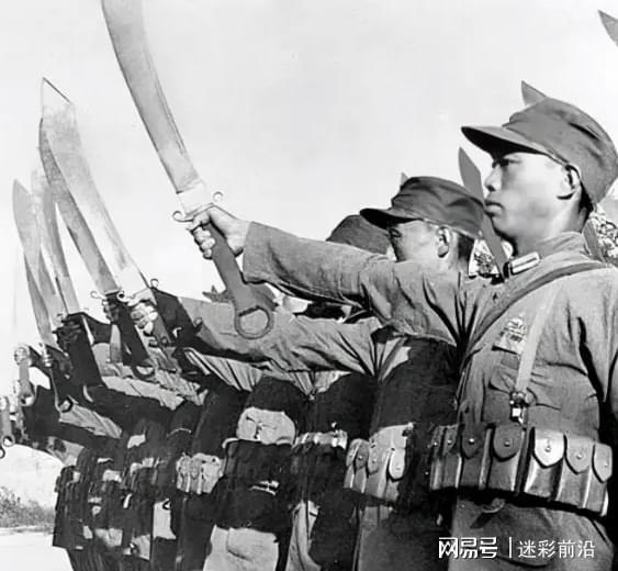抗战八年，日军亲口承认：“最害怕”中国两支部队，他们手持大刀