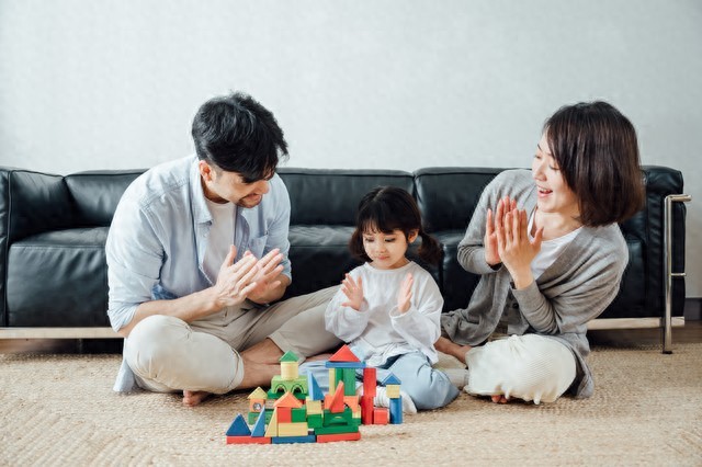 宅家也能玩的亲子游戏，增进感情又有趣