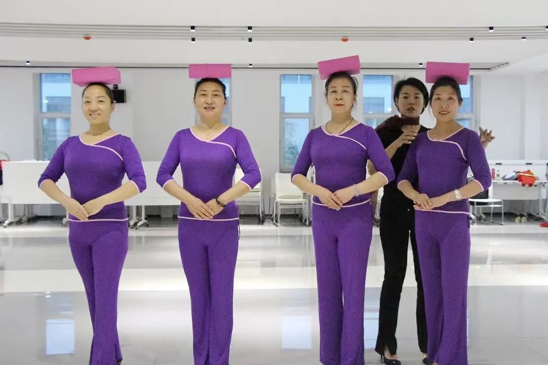 一支活跃在乡村振兴舞台上的文艺团队-第11张图片-ZBLOG 中卫市古典艺术协会_文艺助力乡村振兴_村业余文艺团队简介