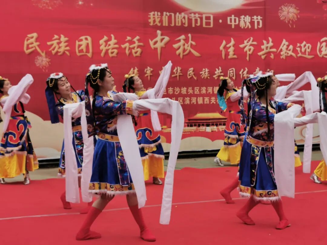 一支活跃在乡村振兴舞台上的文艺团队-第16张图片-ZBLOG 文艺助力乡村振兴_中卫市古典艺术协会_村业余文艺团队简介