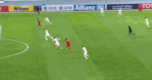 上港惊险战胜浦和红钻,一人表现出色遗憾未入国足-第6张图片-ZBLOG 上海上港亚冠比赛结果_浦和红钻(日本)_浦和红钻亚冠比赛分析