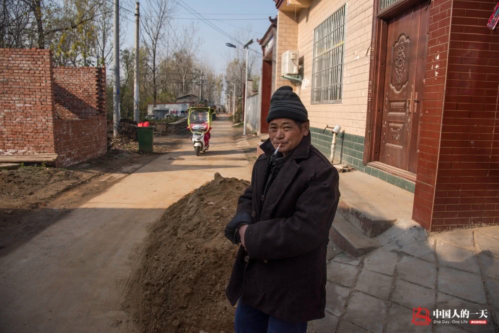 河南艾滋村:一管血卖50,半个村染病-第6张图片-ZBLOG 河南艾滋拆迁队_卖血感染艾滋病历史_河南上蔡县艾滋病村