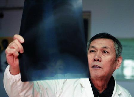 90年代,河南文楼村村民卖血为生,艾滋肆虐,现在那里怎么样了?-第3张图片-ZBLOG 河南拆迁村_河南拆迁赔偿_河南艾滋拆迁队