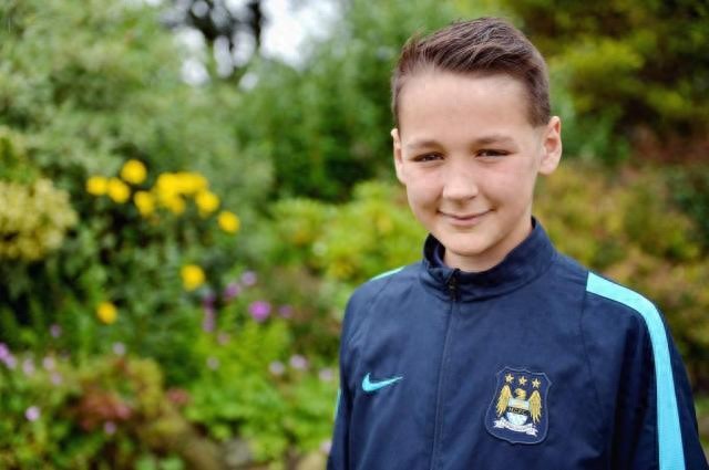 曼城回购英格兰国门特拉福德，上赛季英冠30场零封