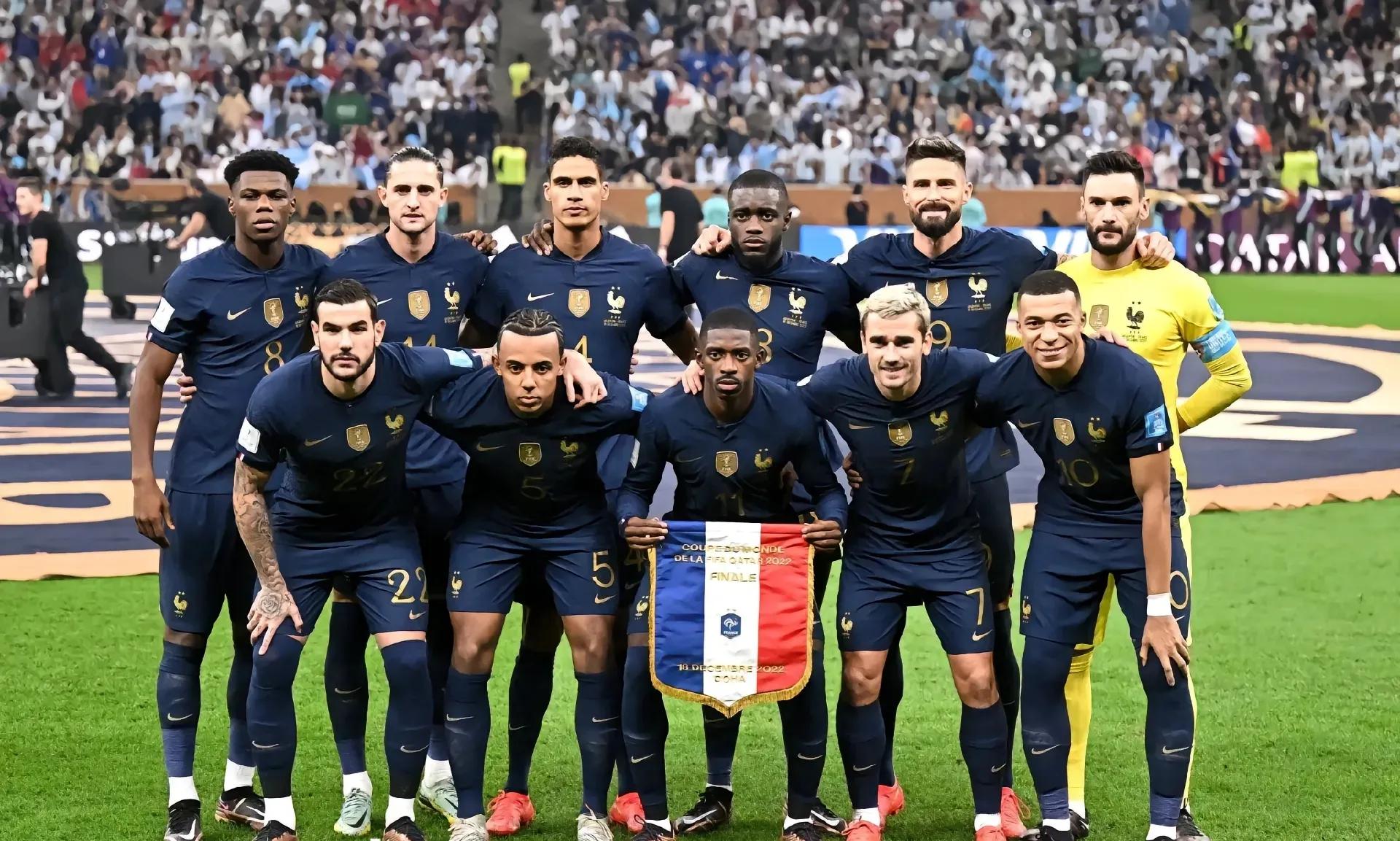 美加墨世界杯临近,盘点实力前十的球队!C罗能否捧起大力神杯?-第7张图片-ZBLOG 2025世界杯有哪些球队_美加墨世界杯 实力排名前十国家队 排名