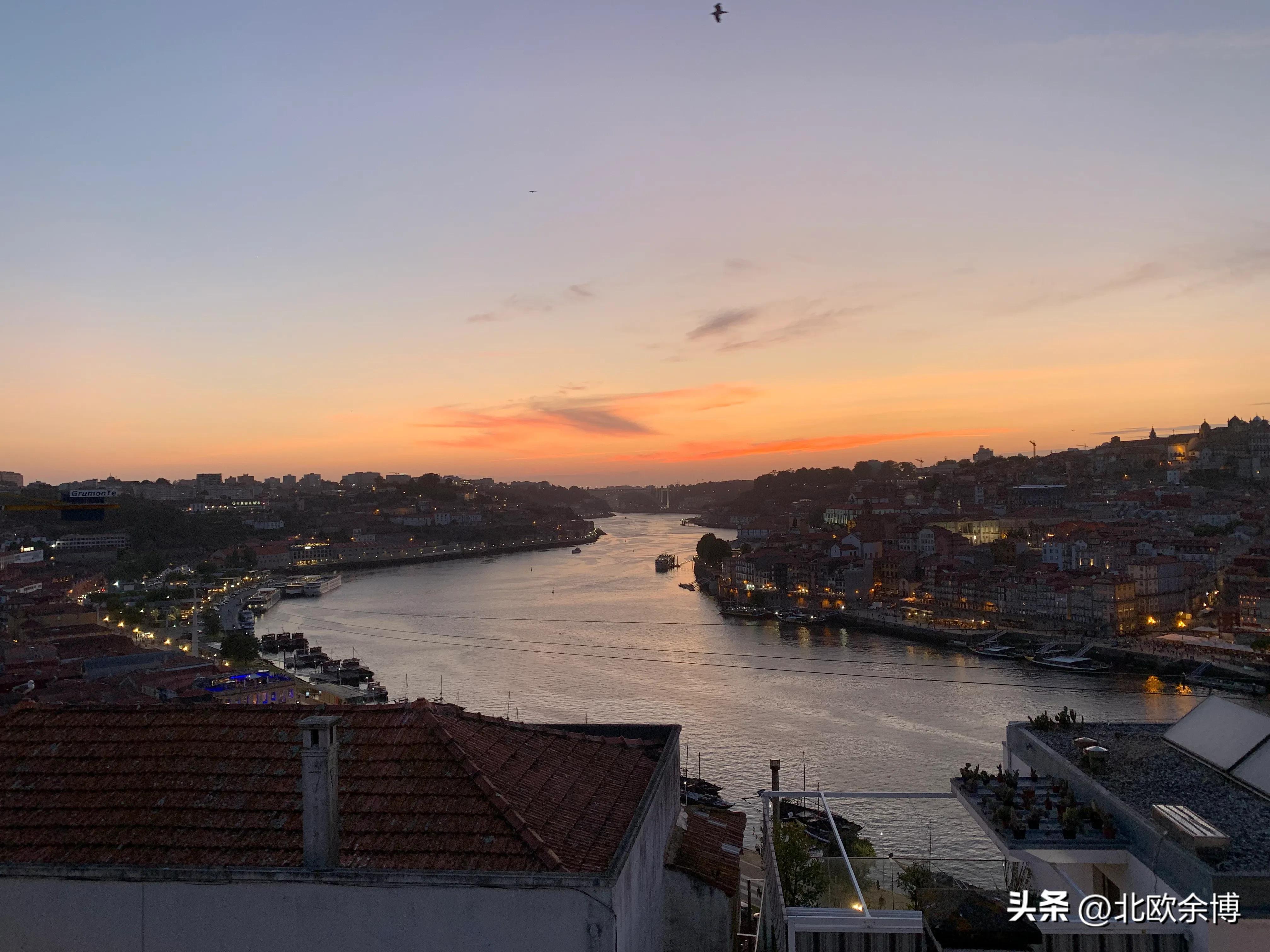 波尔图:葡萄牙最大的港口、波特酒的故乡-第12张图片-ZBLOG 波尔图老城探索_波尔图旅游攻略_波尔图(葡萄牙)