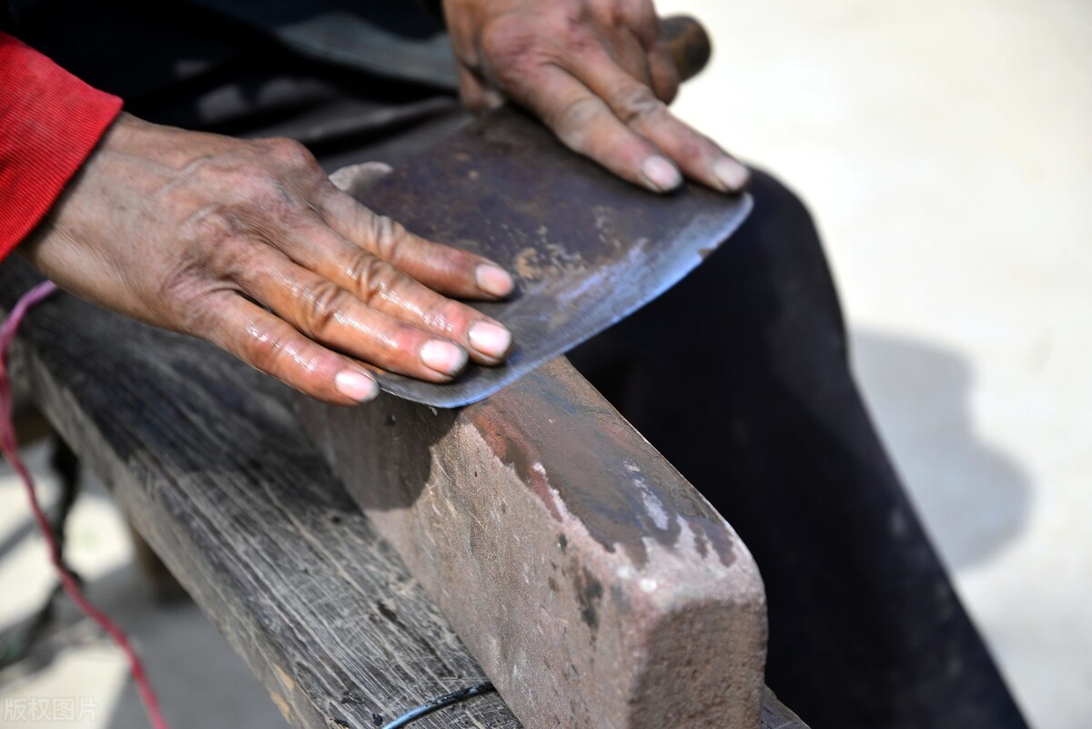 湖南祁阳抗日菜刀队串联多名青年，令日寇闻风丧胆，备受百姓爱戴