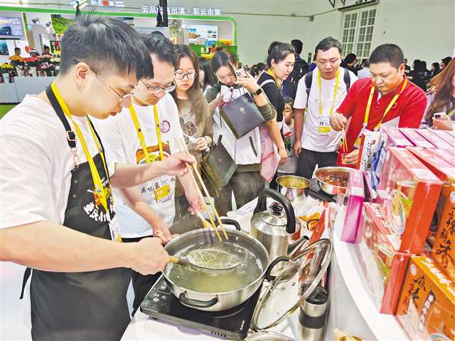 重报观察｜连续五届参展消博会 重庆有何收获-第3张图片-ZBLOG
