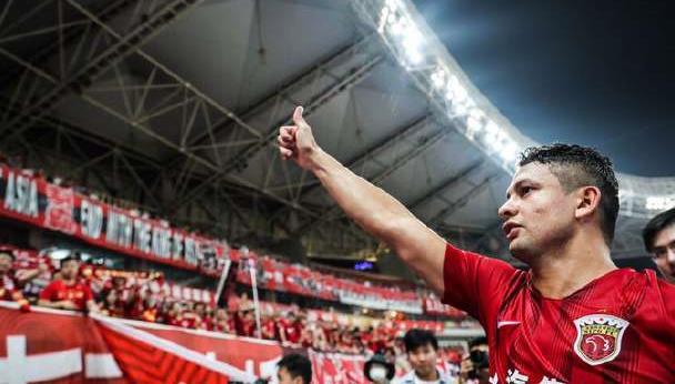 曝埃尔克森加盟广州恒大细节曝光，这下高拉特要尴尬了！-第4张图片-ZBLOG