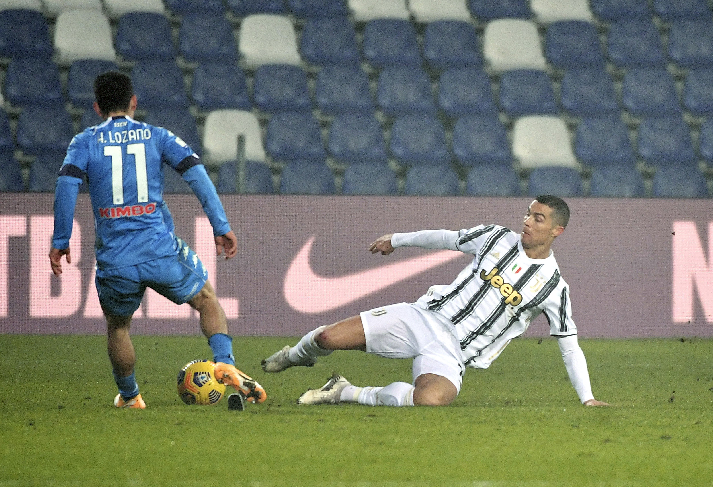 足球——意大利超级杯:尤文图斯夺冠-第8张图片-ZBLOG 尤文图斯(意大利)_2020-2021赛季意大利超级杯决赛 尤文图斯 那不勒斯