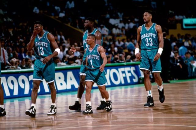 NBA球队数量名称变化，36年前仅23队，山猫、黄蜂、鹈鹕分不清楚？-第7张图片-ZBLOG