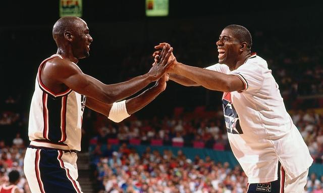 NBA哪些球队花很少的钱就拿到了总冠军？乔丹两次进入榜单