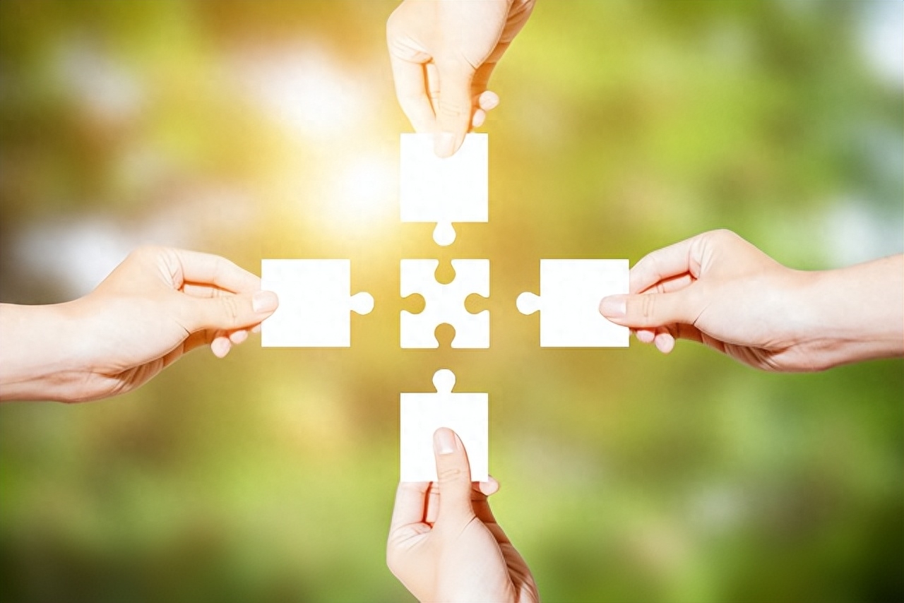 如何培养学生的团队精神, 组织形式多样的集体活动-第2张图片-ZBLOG 培养学生团队合作精神_培养团队精神_集体活动案例