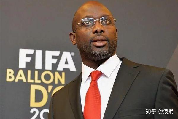 巴黎圣日耳曼队史十大代表球员-第5张图片-ZBLOG 巴黎圣日耳曼俱乐部历史球星_巴黎圣日耳曼队史十大名将_巴黎圣日耳曼(法国)