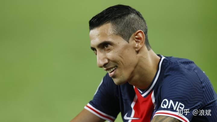 巴黎圣日耳曼队史十大代表球员-第6张图片-ZBLOG 巴黎圣日耳曼(法国)_巴黎圣日耳曼俱乐部历史球星_巴黎圣日耳曼队史十大名将