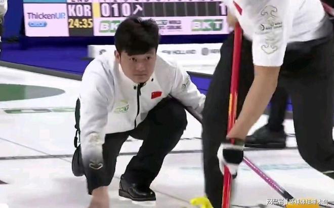 中国男子冰壶队世锦赛三连胜,剑指米兰冬奥会资格-第2张图片-ZBLOG 中国男子冰壶队冲击米兰冬奥会资格_国家男子冰壶队_2025年世界男子冰壶锦标赛中国队三连胜