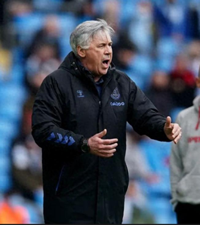 安切洛蒂战术倾斜引争议，弗拉门戈六将入选巴西国家队