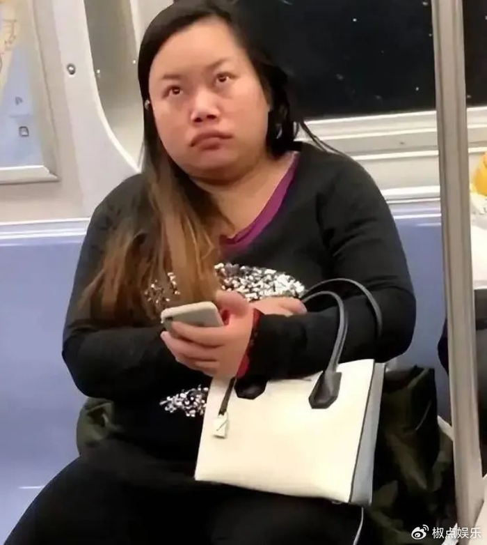 汪海林炮轰凤姐：一直都是恨国党的代言人、恶毒攻击中国的马前卒-第6张图片-ZBLOG