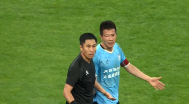 懂的都懂,中甲一半球队在冲超!前三集体刹车:广州队也错失绝杀-第4张图片-ZBLOG 中超历年降级球队_中甲联赛积分榜排名战况_中甲冲超名额争夺战分析