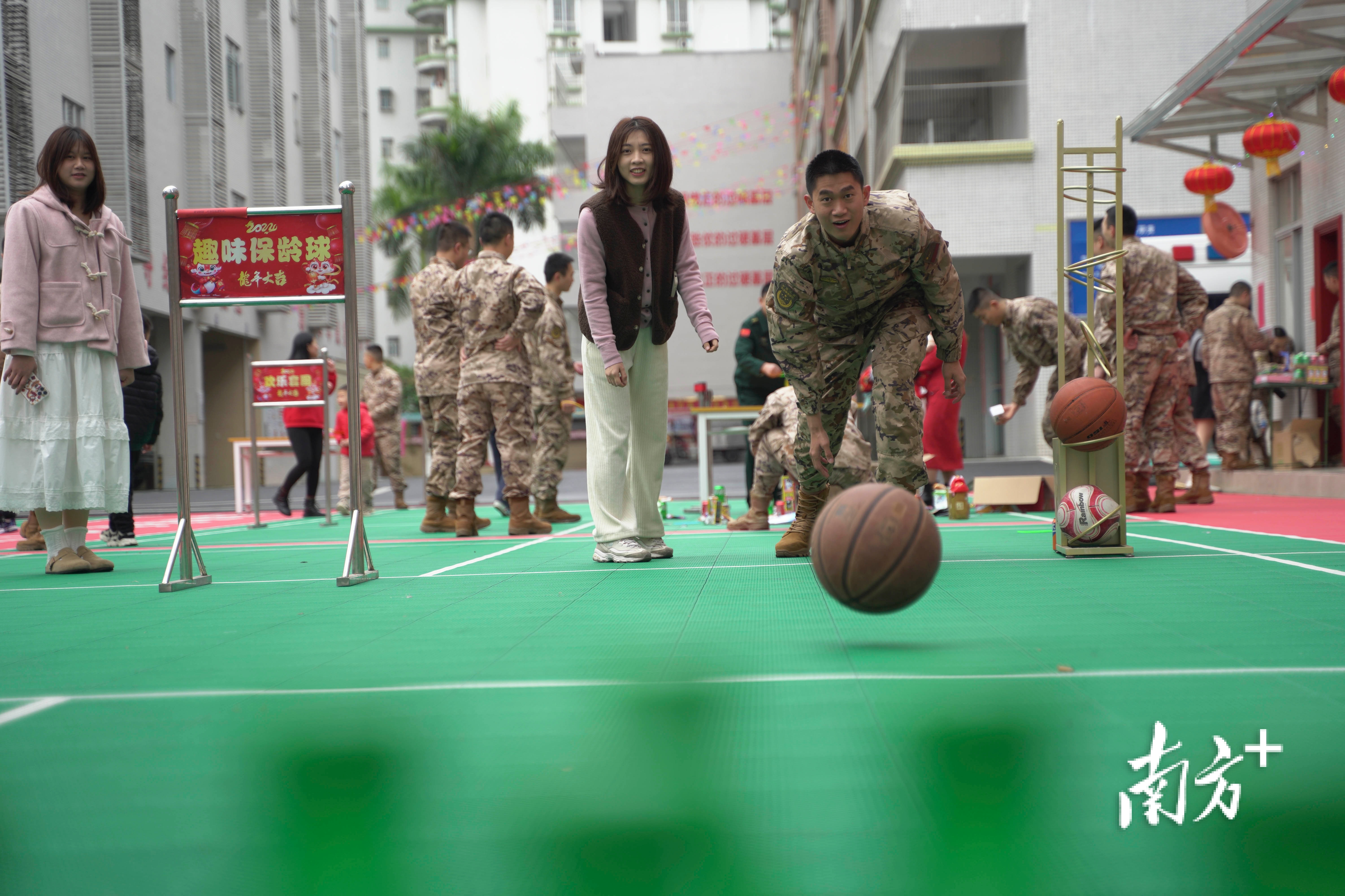 这个春节，阳江军营里武警官兵们这样过年……-第11张图片-ZBLOG