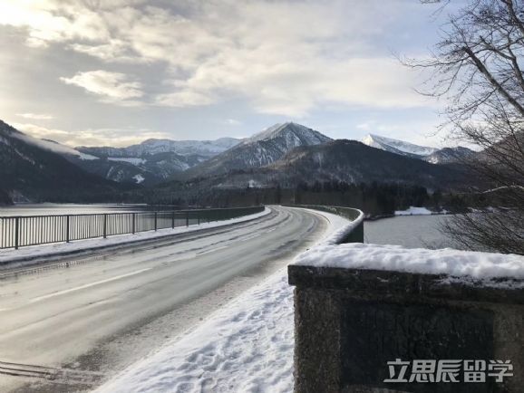 德国国家支持的重点理工类(TU)大学——多特蒙德工业大学-第2张图片-ZBLOG 多特蒙德工业大学专业优势_多特蒙德(德国)_多特蒙德工业大学德国排名