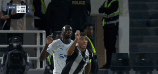 沙特联-利雅得新月2-1逆转利雅得青年人 米林双响库利巴利染红-第5张图片-ZBLOG 利雅得新月(沙特)_沙特联12月1日 利雅得新月 利雅得青年人