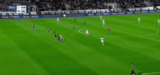 沙特联-利雅得新月2-1逆转利雅得青年人 米林双响库利巴利染红-第6张图片-ZBLOG 沙特联12月1日 利雅得新月 利雅得青年人_利雅得新月(沙特)