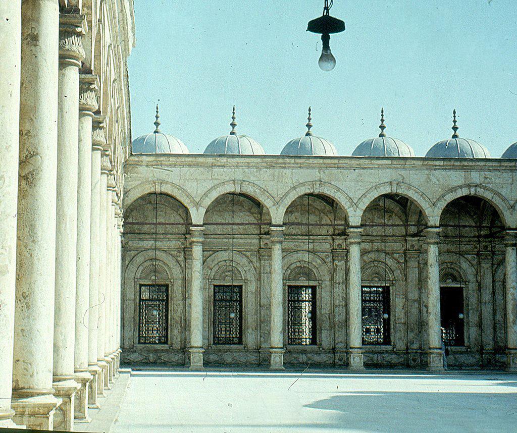 “开罗”现状,带你看看一个真实的埃及首都开罗-第7张图片-ZBLOG 开罗旅游指南_开罗国民(埃及)_开罗历史文化探索